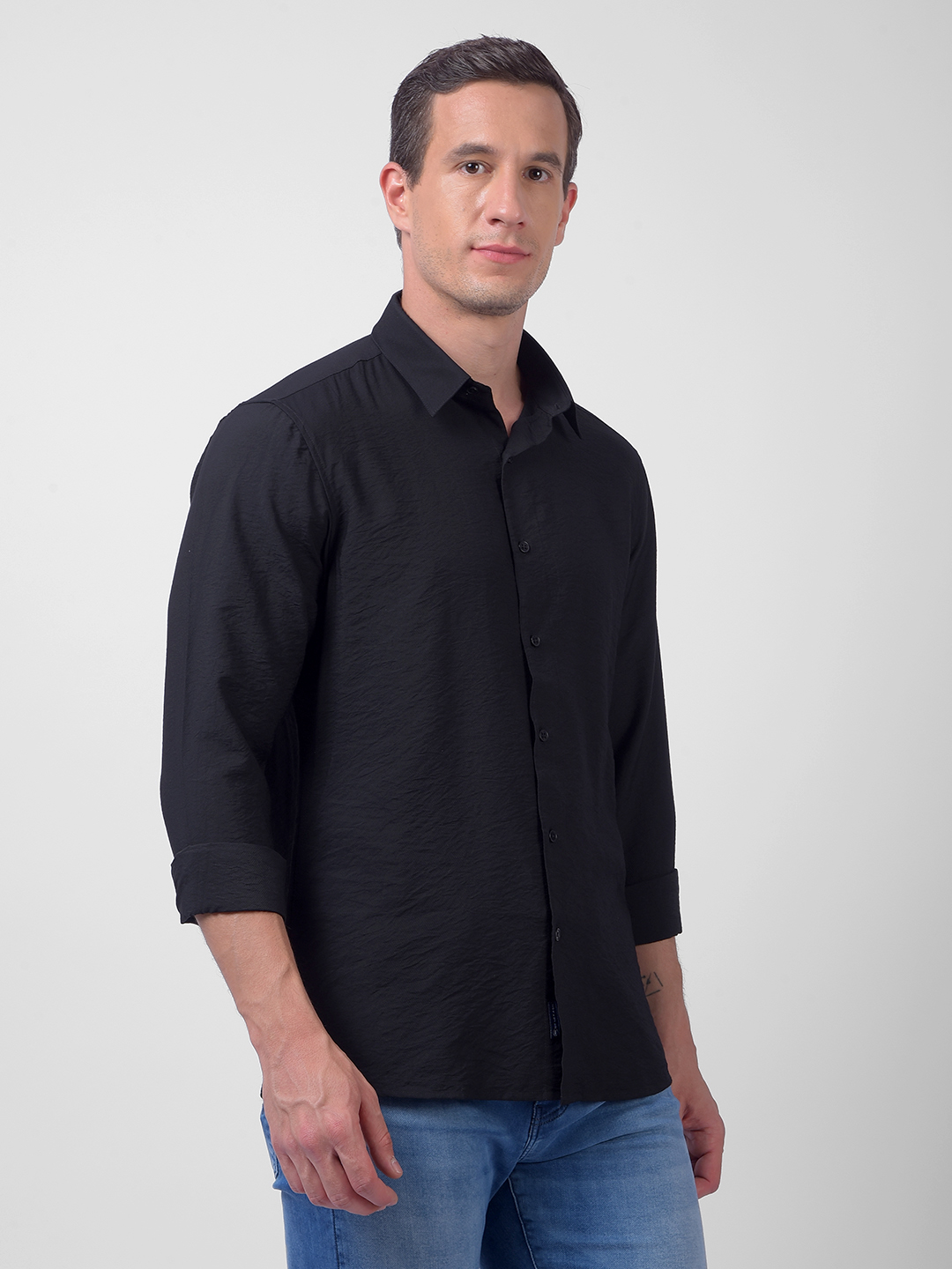 Numero Uno Men Solid Black Regular Fit Shirt